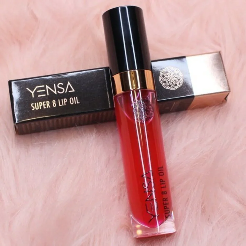 Yensa Super 8 Lip Oil Lipgloss in Pink Shi…